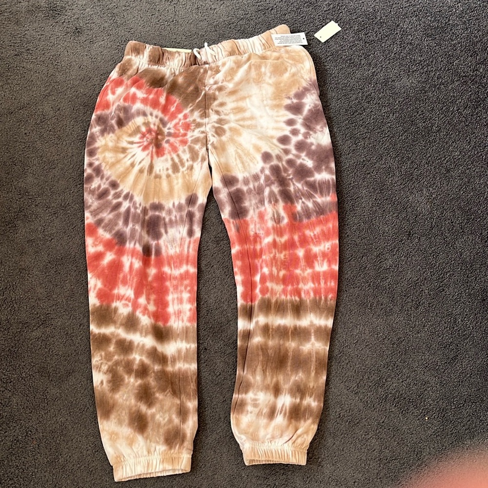 Women’s sweatpants
Size large